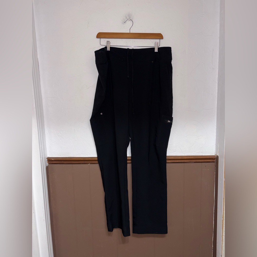 Health Pro | Black Straight Leg Scrub Pants